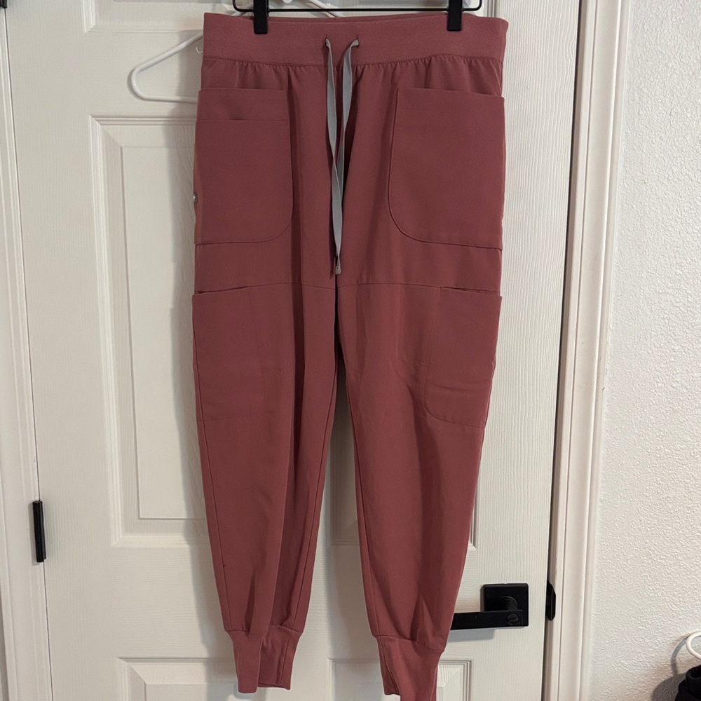 Figs- mauve- qua- jogger- medium/ petite